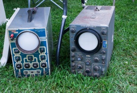 These poor old scopes make me a bit sad.  The first ham shack bench I ever saw had one of those blue Eico's, and their great big VTVM that matched it.